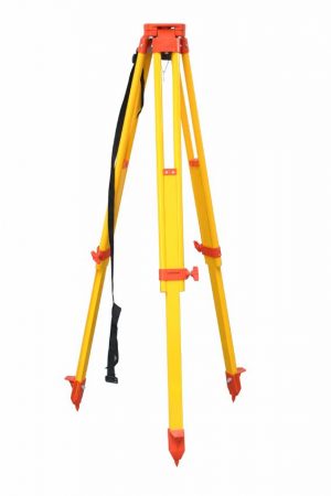 Použitý masívny drevený statív